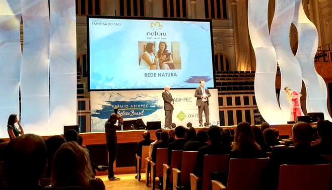 Vencedores do Prêmio ABIHPEC-Beleza Brasil edição 2015