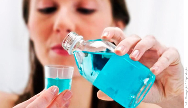 antisséptico bucal