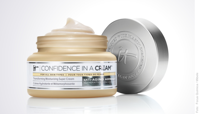 IT Cosmetics