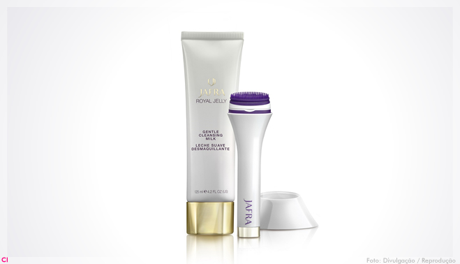 Linha anti-idade da Jafra Cosmésticos é formulada com geleia real