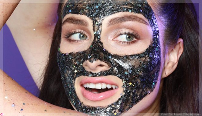 Glitter chega ao skin care
