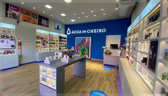 Maybelline NY entra para portfólio da Água de Cheiro