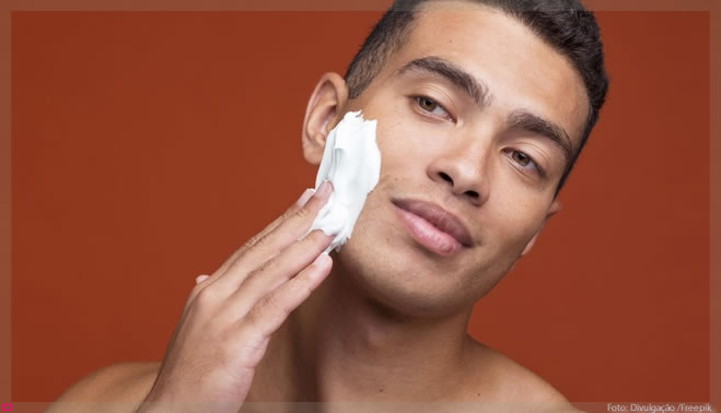 A gigante dos cosméticos L’Oréal busca novos mercados com foco principal em beleza masculina
