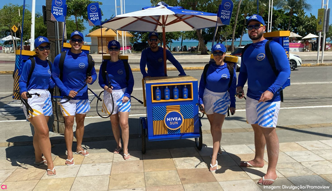Nivea Sun leva promotores salva vidas para praias do Brasil